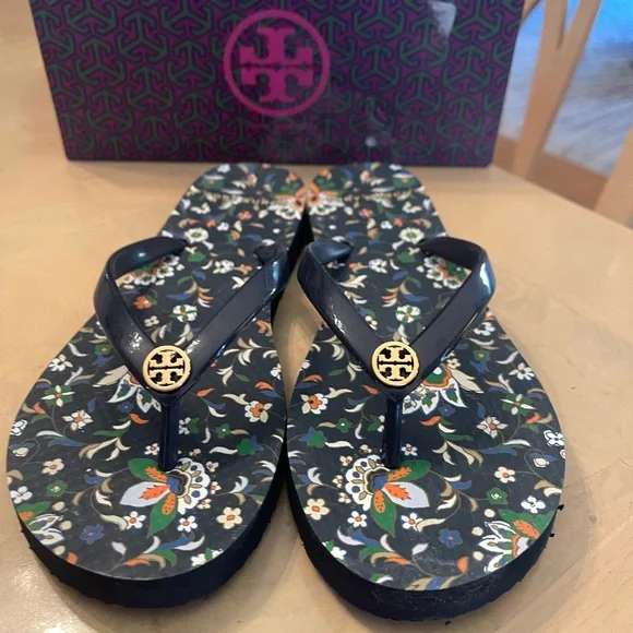Tory Burch Flip Flops - Picture 2 of 4